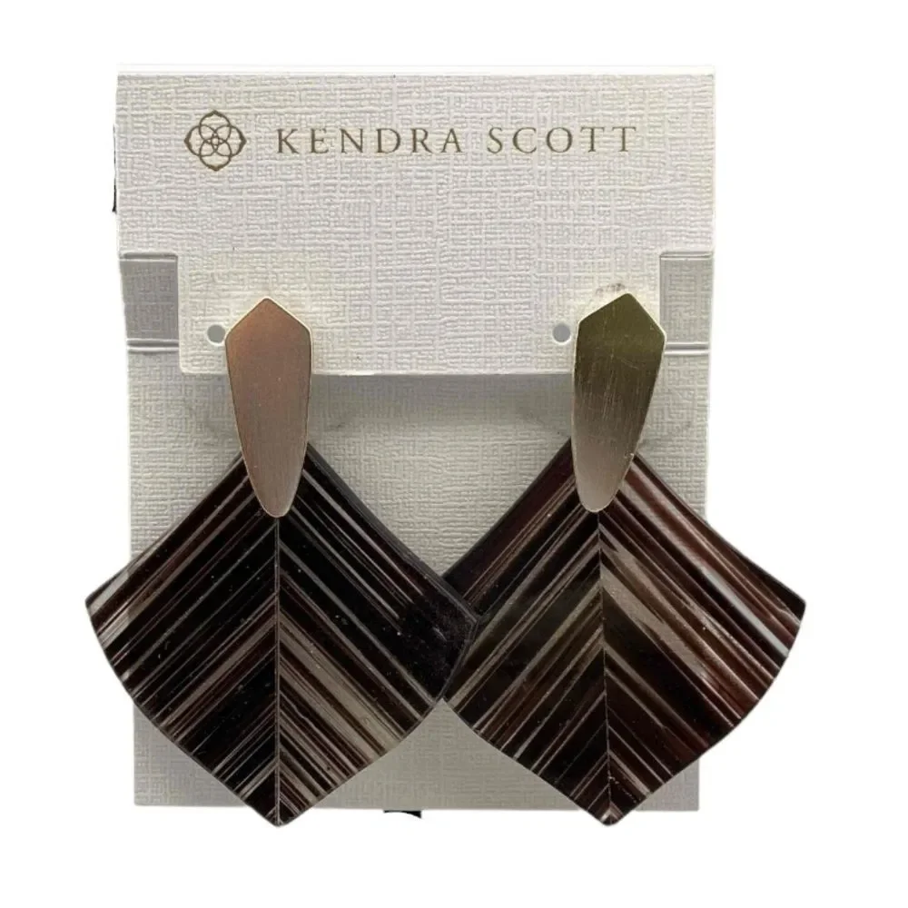 KENDRA‎ SCOTT 